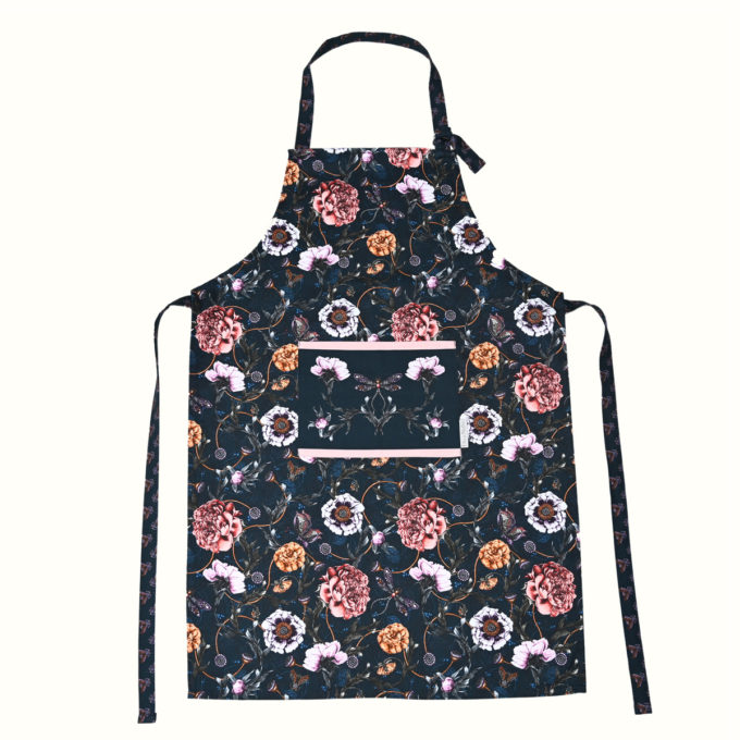 Cotton apron made in UK